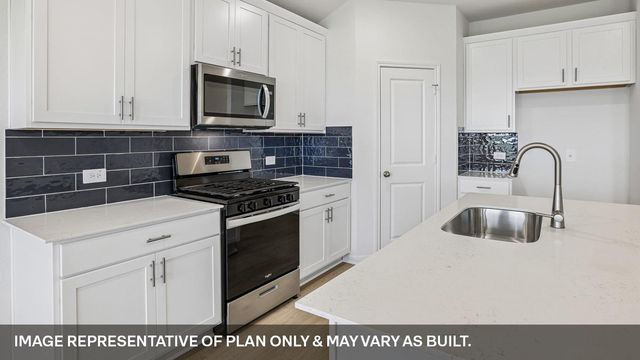 25512 Timber Drop LN, Elgin, TX 78621