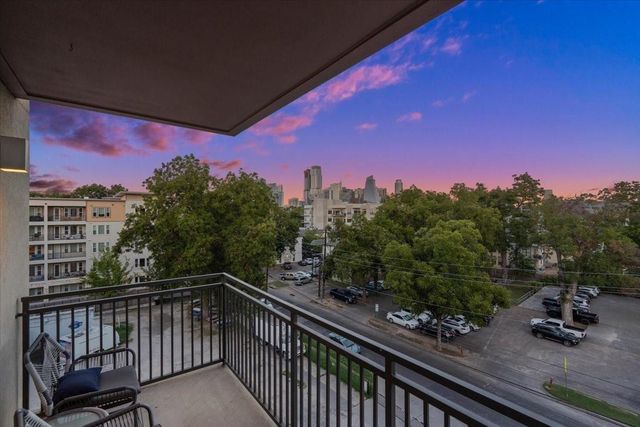 1900 Barton Springs RD 5001, Austin, TX 78704