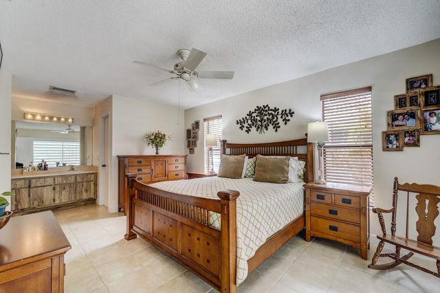 1677 NW 111th Way, Coral Springs, FL 33071