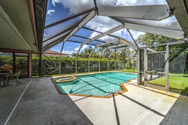 1677 NW 111th Way, Coral Springs, FL 33071