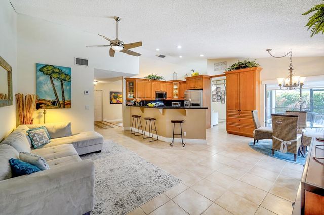 1677 NW 111th Way, Coral Springs, FL 33071