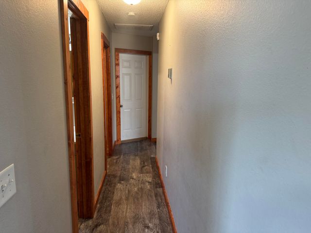 565 N Williams Place, Bolivar, MO 65613