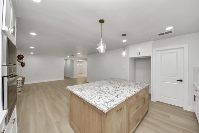 26206 Maplewood Drive, Spring, TX 77386