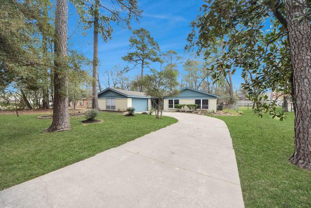 26206 Maplewood Drive, Spring, TX 77386