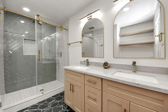 26206 Maplewood Drive, Spring, TX 77386