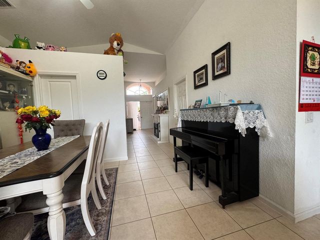 5076 Nautica Lake Circle, Greenacres, FL 33463