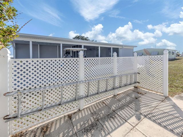 233 PIRATES POINT, North Port, FL 34287