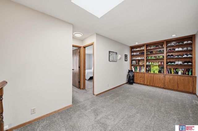 2827 Ponca Street, Lincoln, NE 68506
