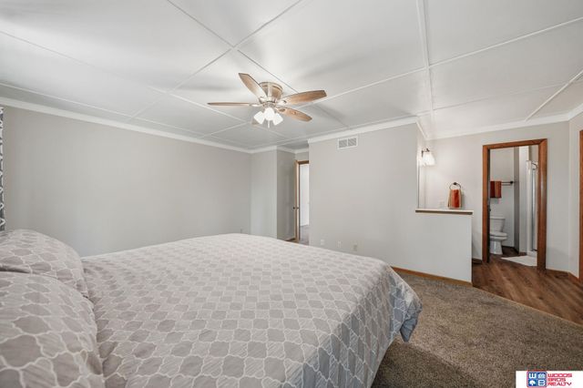 2827 Ponca Street, Lincoln, NE 68506