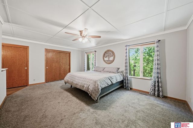2827 Ponca Street, Lincoln, NE 68506