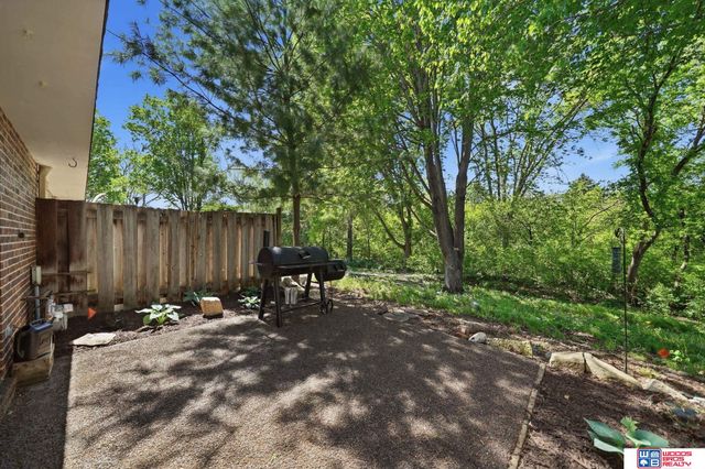 2827 Ponca Street, Lincoln, NE 68506