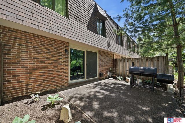 2827 Ponca Street, Lincoln, NE 68506