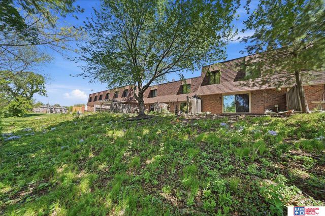 2827 Ponca Street, Lincoln, NE 68506