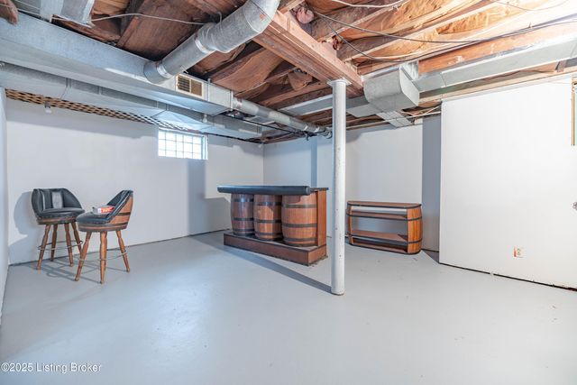 837 Delor Ave, Louisville, KY 40217