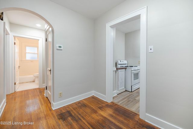 837 Delor Ave, Louisville, KY 40217