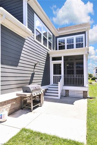 3320 Conservancy DR, Chesapeake, VA 23323