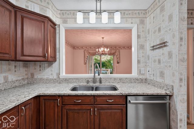 8036 River Bay Drive W, Indianapolis, IN 46240