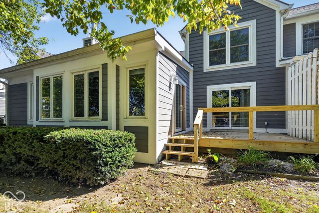 8036 River Bay Drive W, Indianapolis, IN 46240