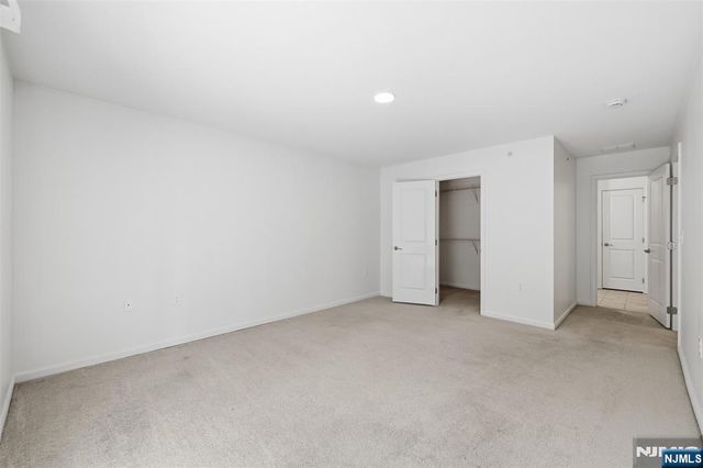 404 Waterview Court 404, Hanover Township, NJ 07927