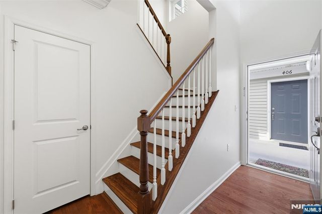 404 Waterview Court 404, Hanover Township, NJ 07927