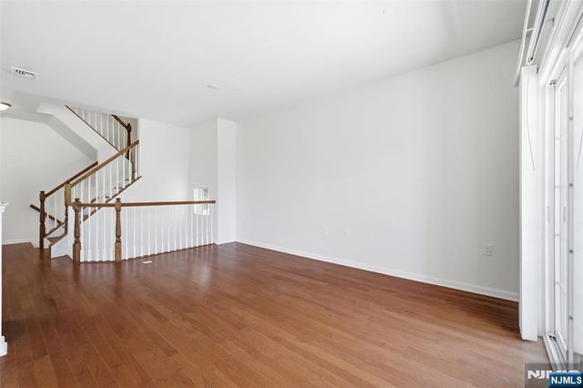 404 Waterview Court 404, Hanover Township, NJ 07927