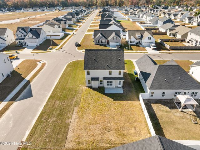 613 Plymouth Drive, Greenville, NC 27858