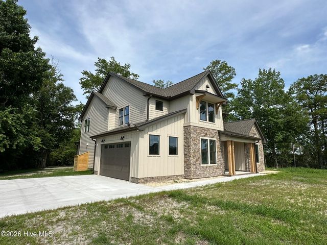127 Pailin Creek Road, Elizabeth City, NC 27909