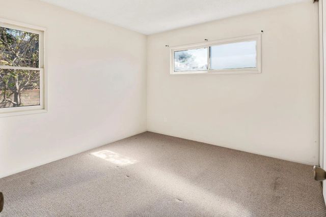 5037 Waring Rd, San Diego, CA 92120