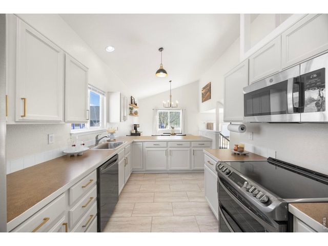 2536 Peppercorn Dr, Mead, CO 80542