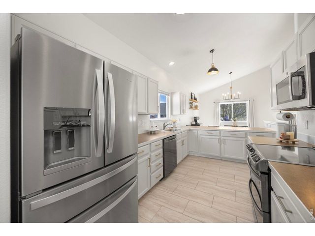 2536 Peppercorn Dr, Mead, CO 80542