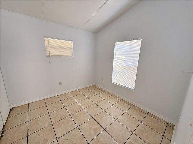 1427 45TH AVENUE CIRCLE W, Bradenton, FL 34207