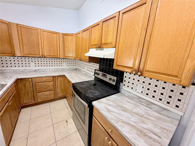 1427 45TH AVENUE CIRCLE W, Bradenton, FL 34207