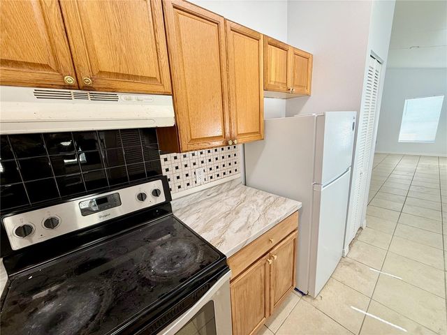 1427 45TH AVENUE CIRCLE W, Bradenton, FL 34207