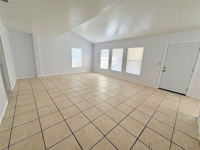 1427 45TH AVENUE CIRCLE W, Bradenton, FL 34207