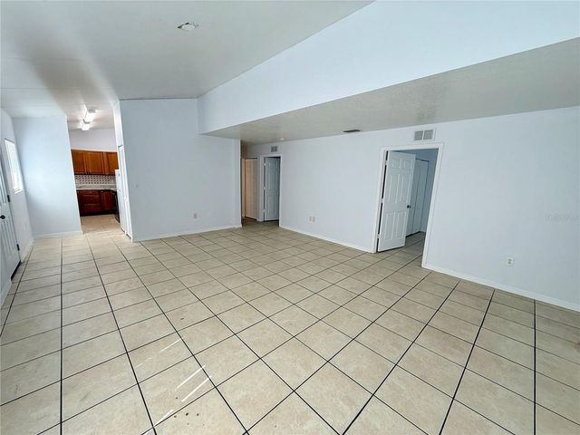 1427 45TH AVENUE CIRCLE W, Bradenton, FL 34207