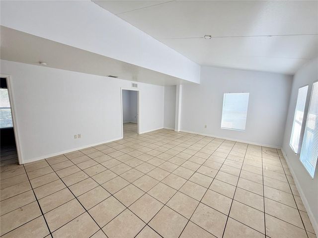 1427 45TH AVENUE CIRCLE W, Bradenton, FL 34207