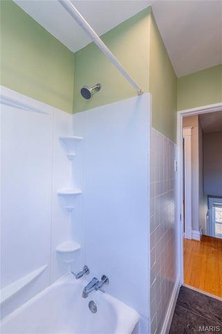 2159 McCausland Avenue, St Louis, MO 63143