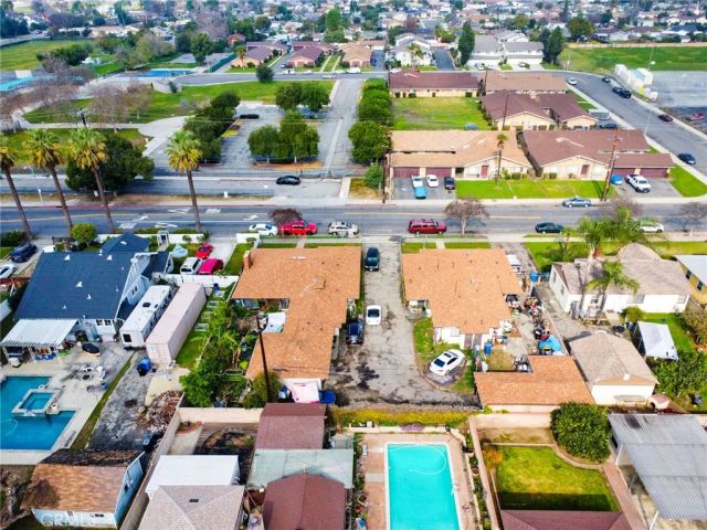 886 E Kingsley Avenue, Pomona, CA 91767
