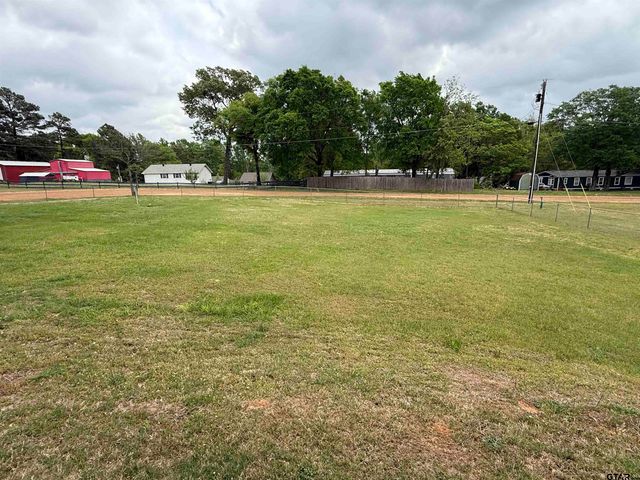 525 N Hill Rd, Tyler, TX 75706