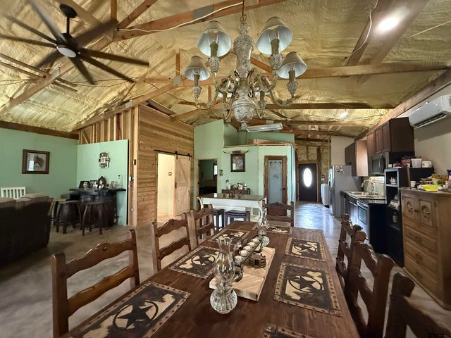 525 N Hill Rd, Tyler, TX 75706