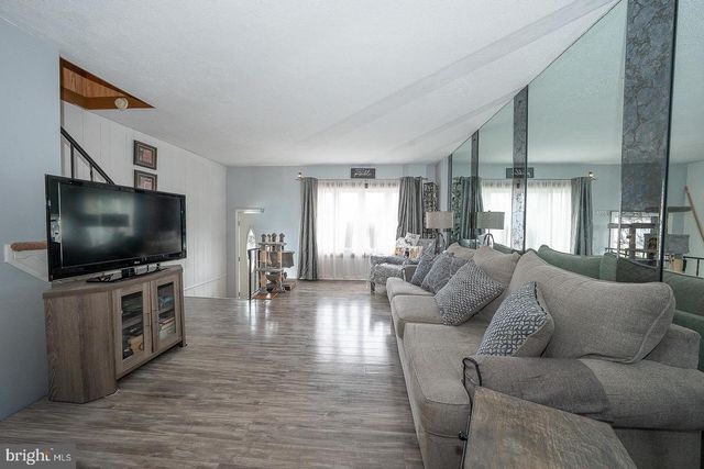 842 SCHOOL LN, Folcroft, PA 19032