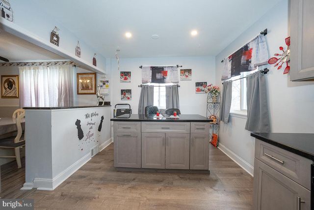 842 SCHOOL LN, Folcroft, PA 19032