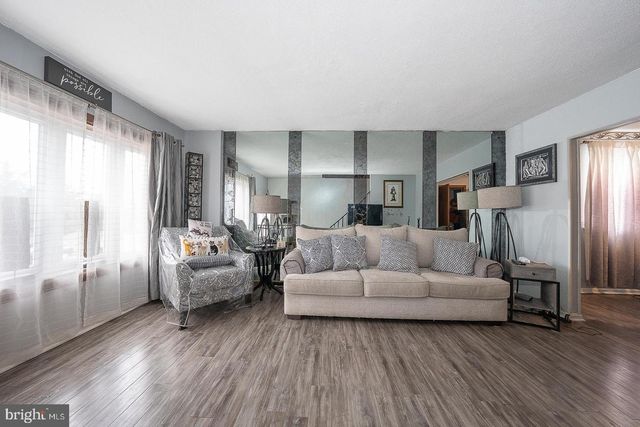 842 SCHOOL LN, Folcroft, PA 19032