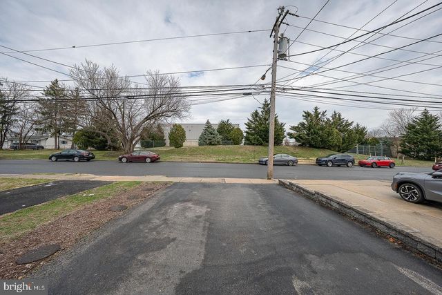 842 SCHOOL LN, Folcroft, PA 19032