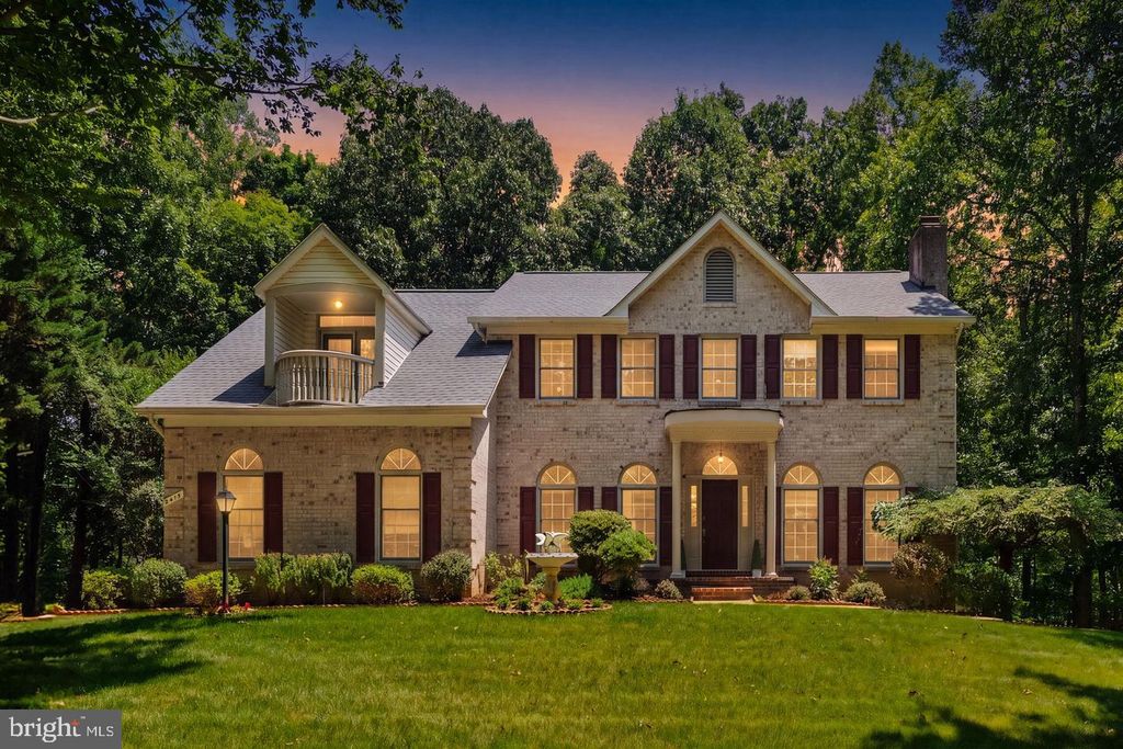 2415 BRIGHTON PL, Jeffersonton, VA 22724