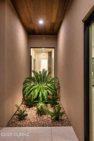 2155 E Desert Garden Drive, Tucson, AZ 85718