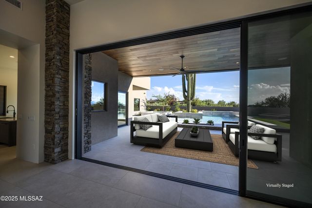 2155 E Desert Garden Drive, Tucson, AZ 85718