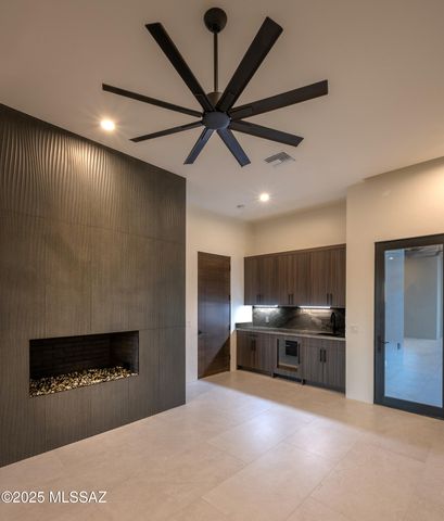 2155 E Desert Garden Drive, Tucson, AZ 85718