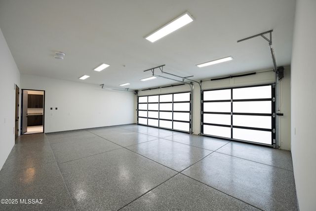 2155 E Desert Garden Drive, Tucson, AZ 85718