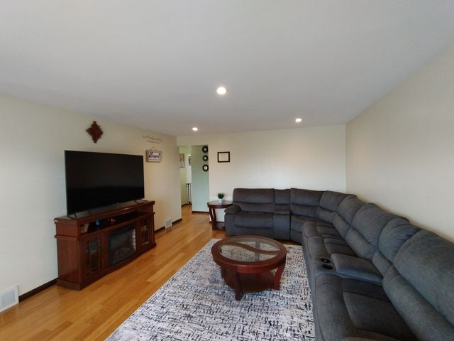 1173 Lucas Street, Calumet City, IL 60409